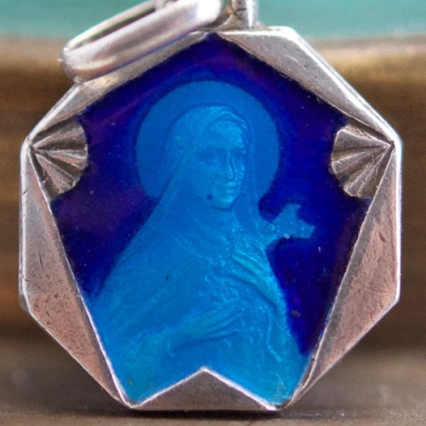 画像2: リジューの聖テレーズ ブルーエマイユの8角形メダイ (2)