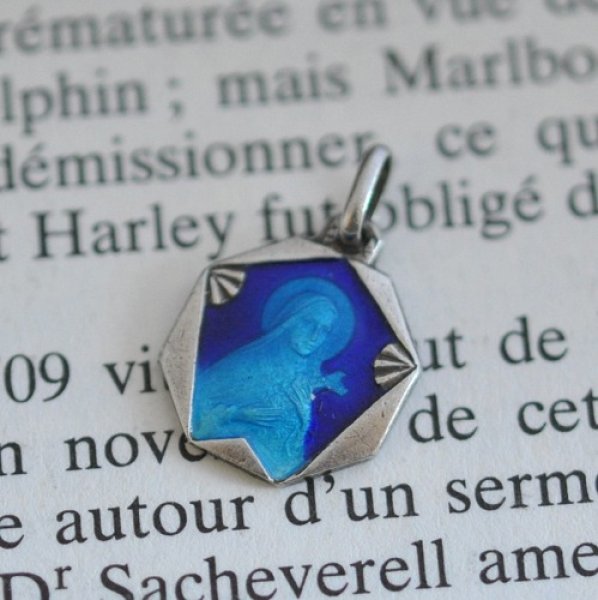 画像5: リジューの聖テレーズ ブルーエマイユの8角形メダイ (5)