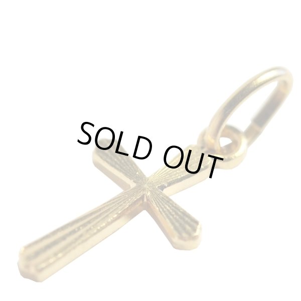 画像3: 模様入りゴールドカラークロスチャーム (3)