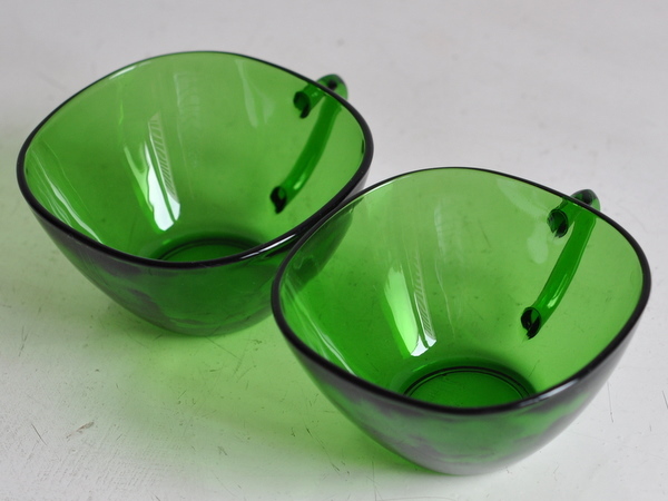 画像: ガラスのカップ2個セット（グリーン）